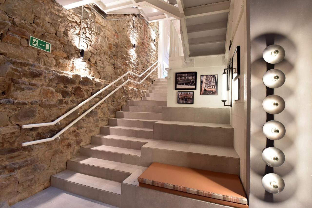 Latroupe La Granja Auberge de jeunesse Bilbao